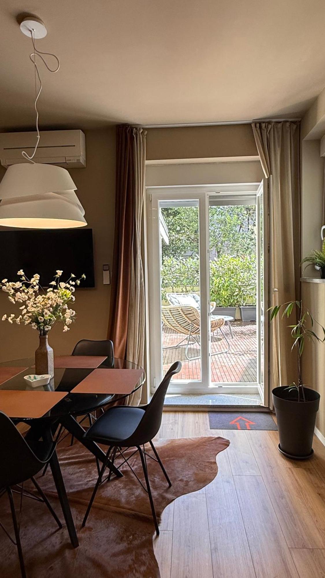 Monvi Luxury Suites Near Bacvice Beach And Old Town Split Exterior photo