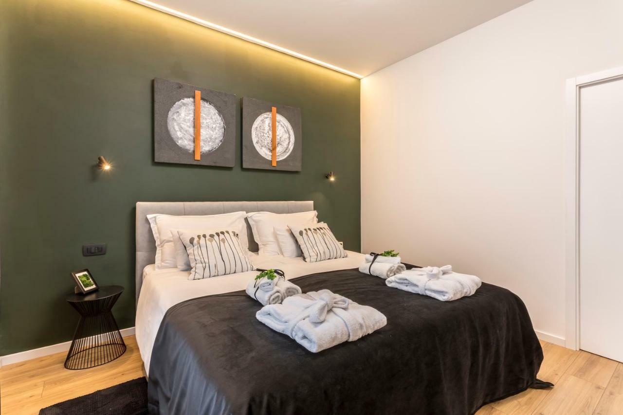 Monvi Luxury Suites Near Bacvice Beach And Old Town Split Exterior photo